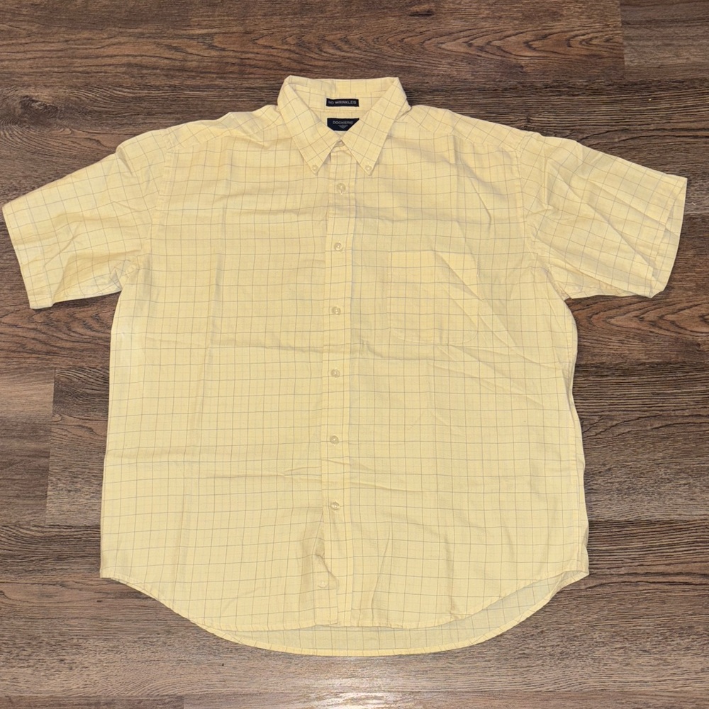 Dockers  size XL Yellow Checkered Men's Shirt